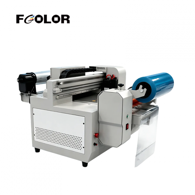 FCOLOR UFR300 â 45-degree angle showing integrated flatbed platform and roll-to-roll film bracket